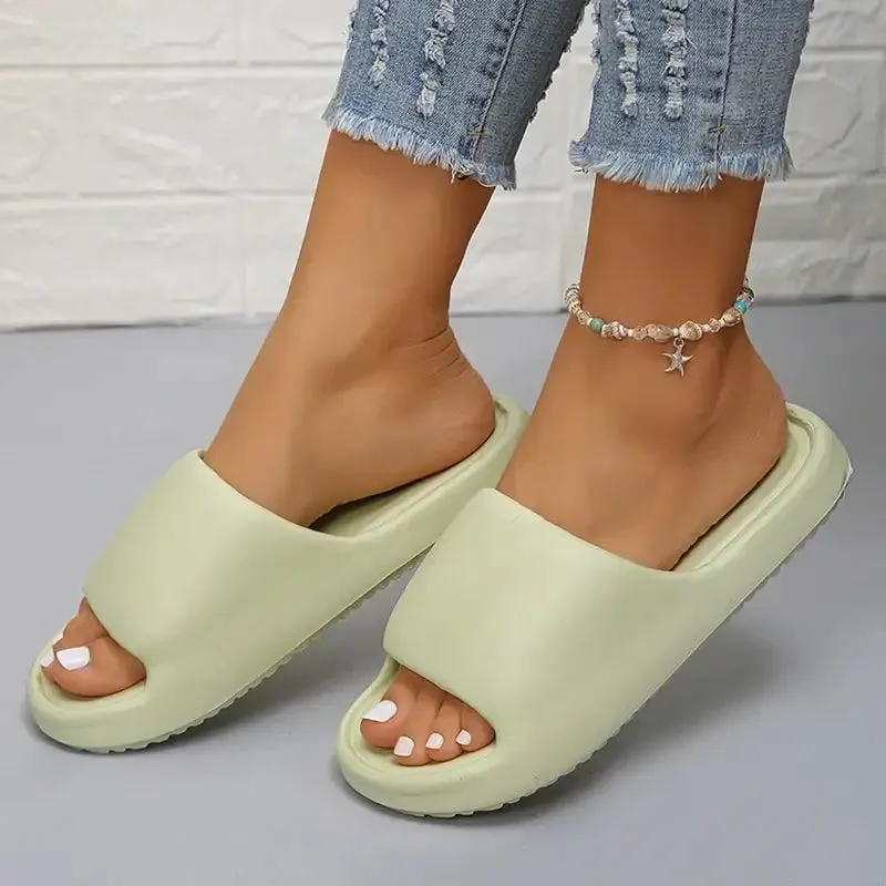 Lightweight Super Soft Non-Slip Beach Flip Flops
