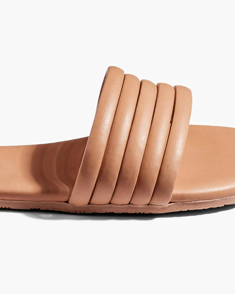 Tkees Serena flip-flops from brazilian leather in Pout